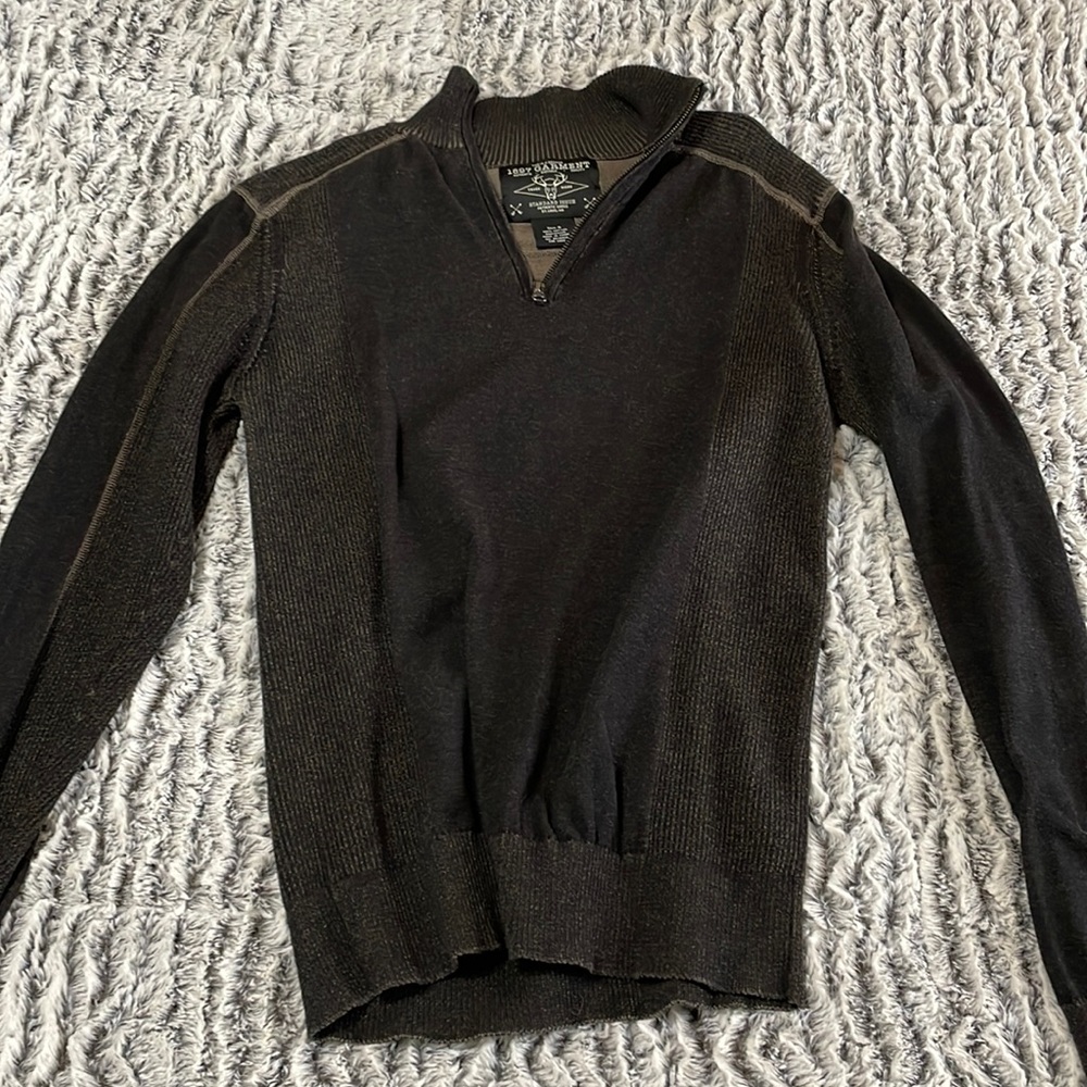 Quarter Zip Dark Grey